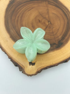 Hawaiian marble flower claws