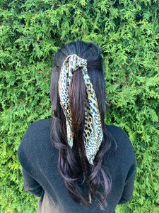 Darcy leopard hair scarf