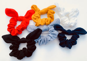 Happy knot scrunchie’s