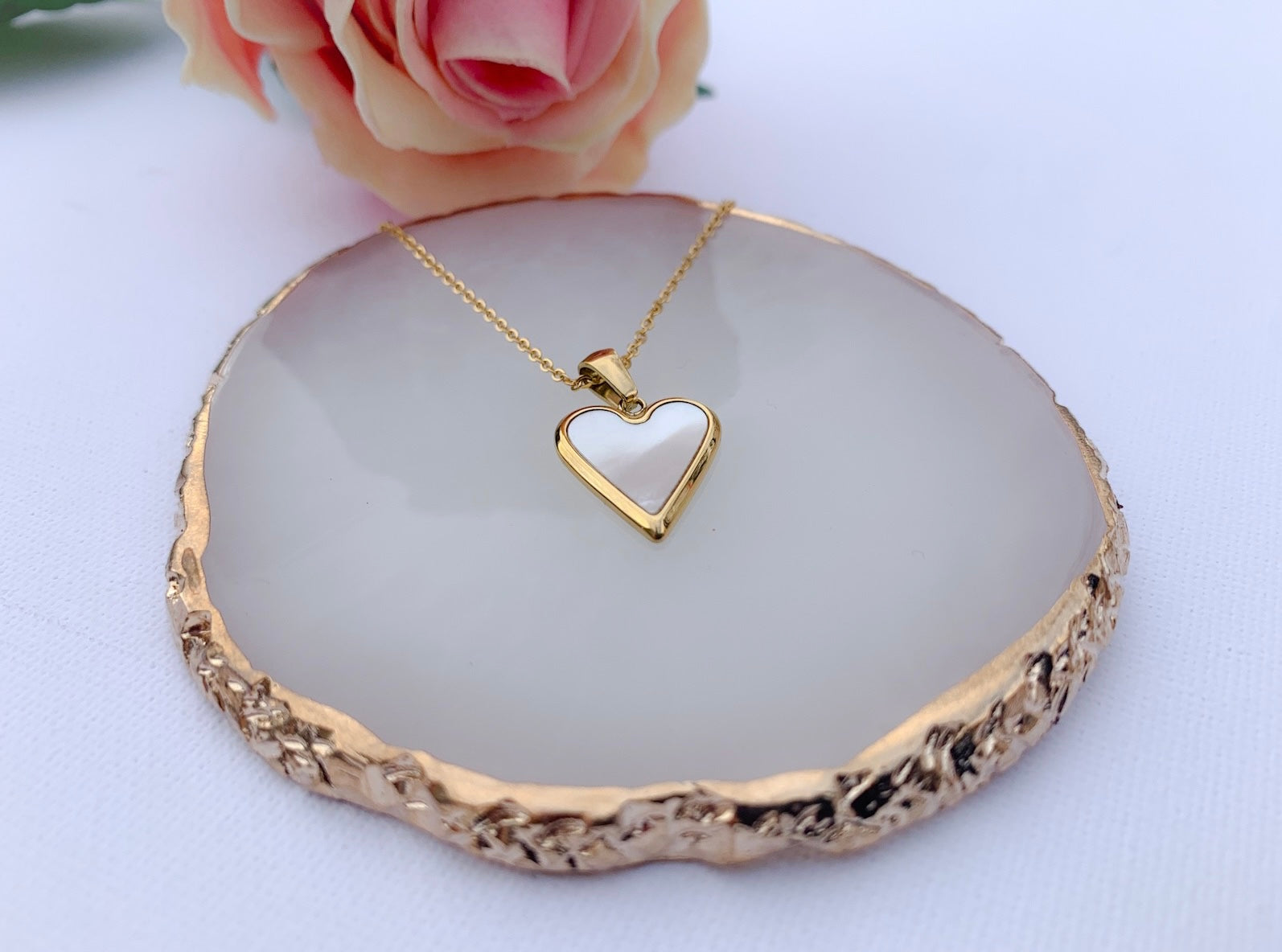 Pure love necklace