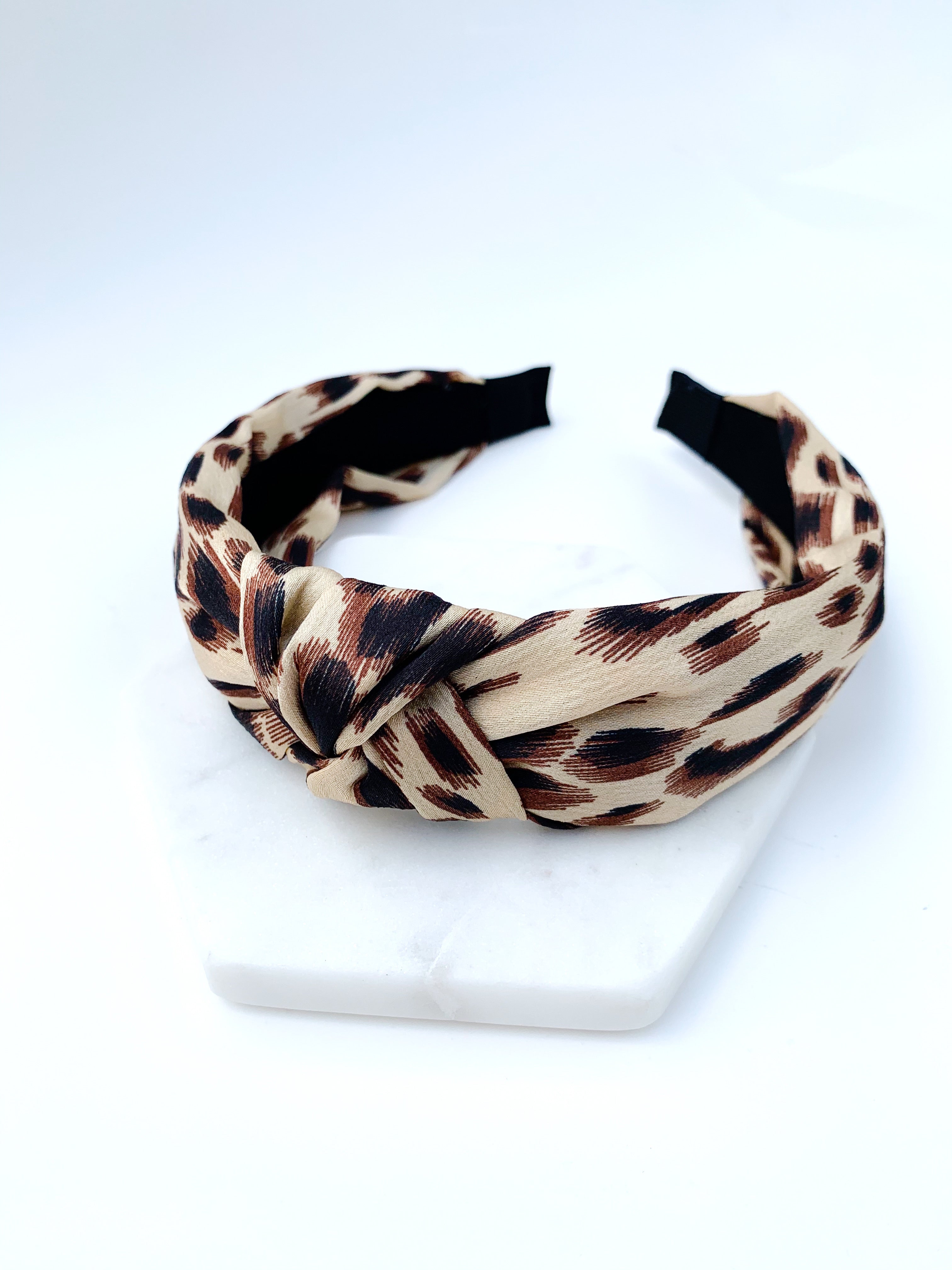 Gracie’s leopard headband